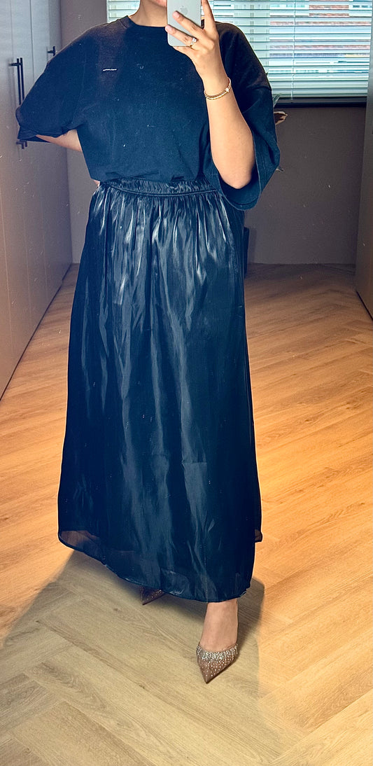 Black Shiny Skirt
