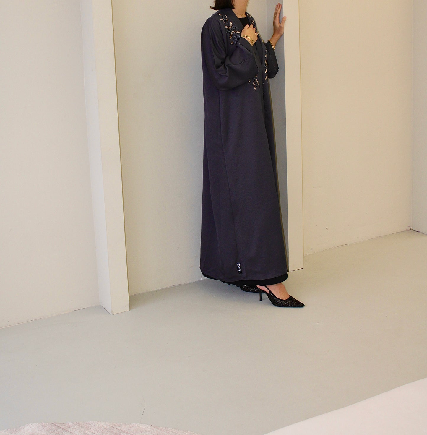 Grey stone Abaya